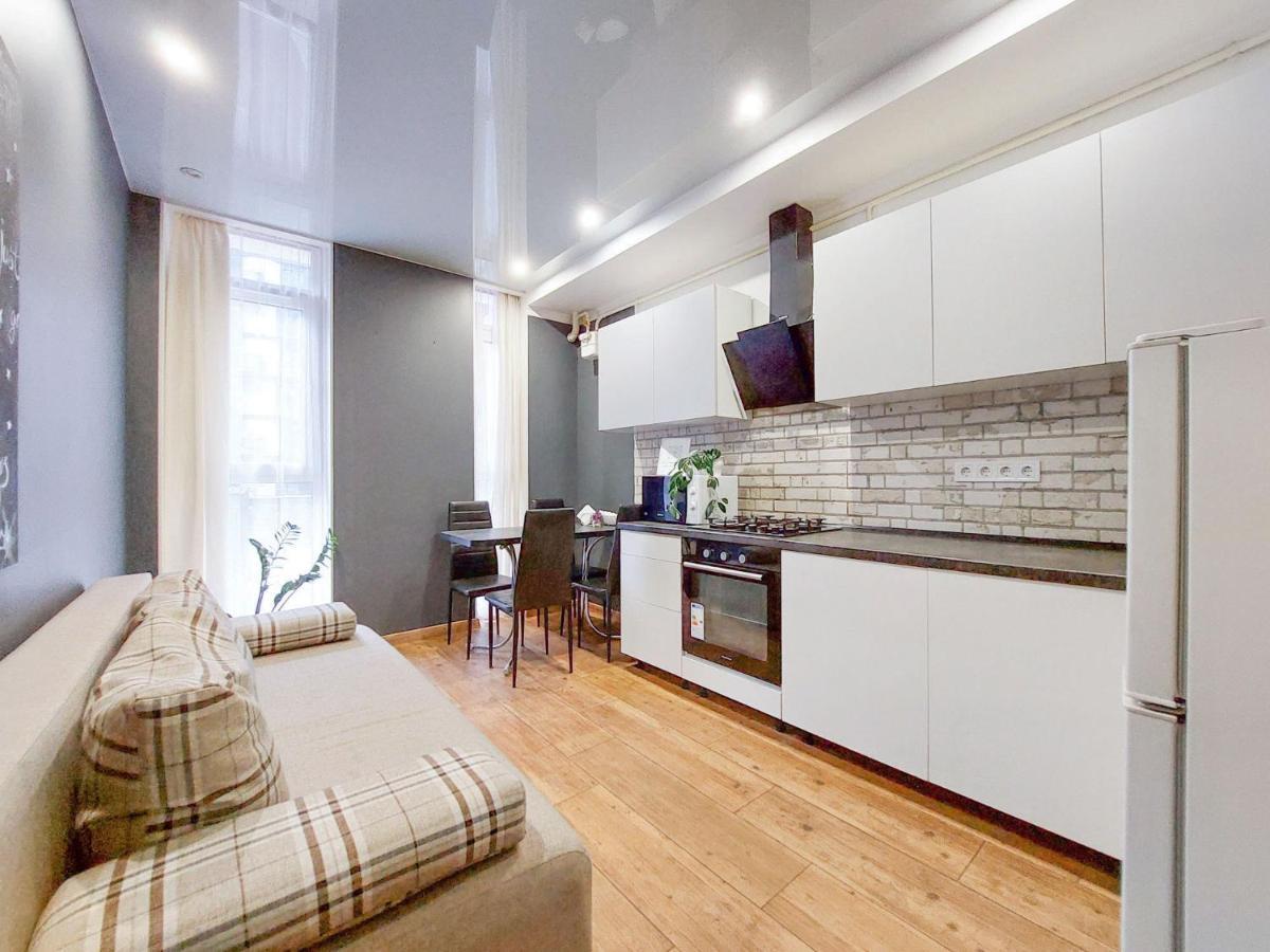 Monro Apartment Liov Exterior foto